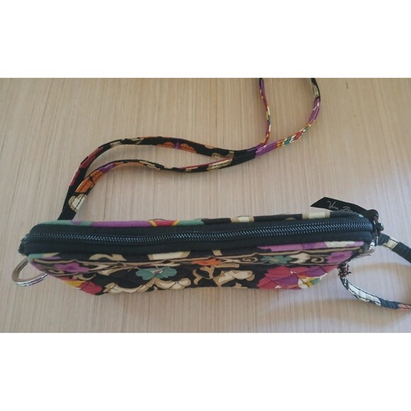 Vera Bradley Zip Wristlet Wrist Wallet Floral Small Quilted Logo Keychain Strap - Picture 7 of 13